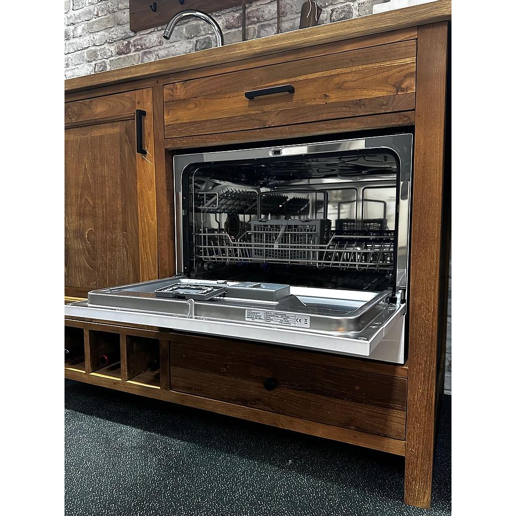 Teak Kitchen